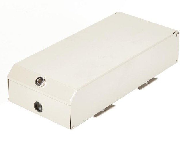 Коробка распределительная на 10 (макс d кабеля 10мм) плинтов металлическая (28*13,5*7см), замок РАСПРОДАЖА Коробка распределительная на 10 (макс d кабеля 10мм) плинтов металлическая (28*13,5*7см), замок РАСПРОДАЖА