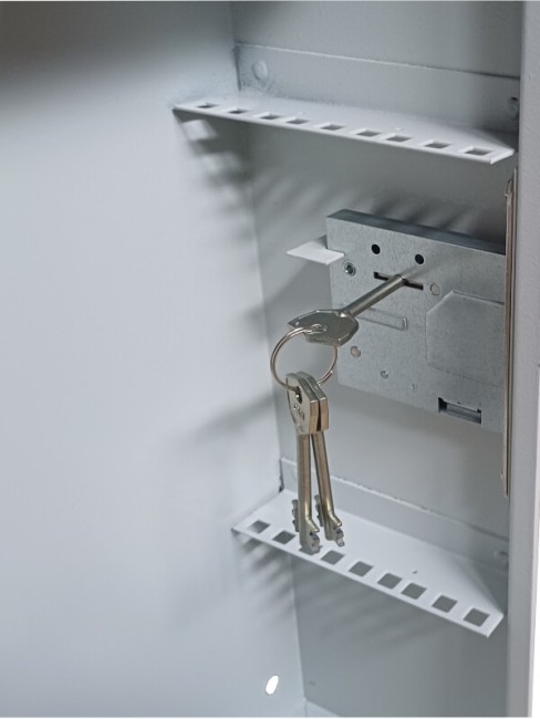 Антивандальный Шкаф 3U пенального типа, (530x180x550мм) 19 направляющие, передняя дверь металл, замок, серый Netko Антивандальный Шкаф 3U пенального типа, (530x180x550мм) 19 направляющие, передняя дверь металл, замок, серый Netko